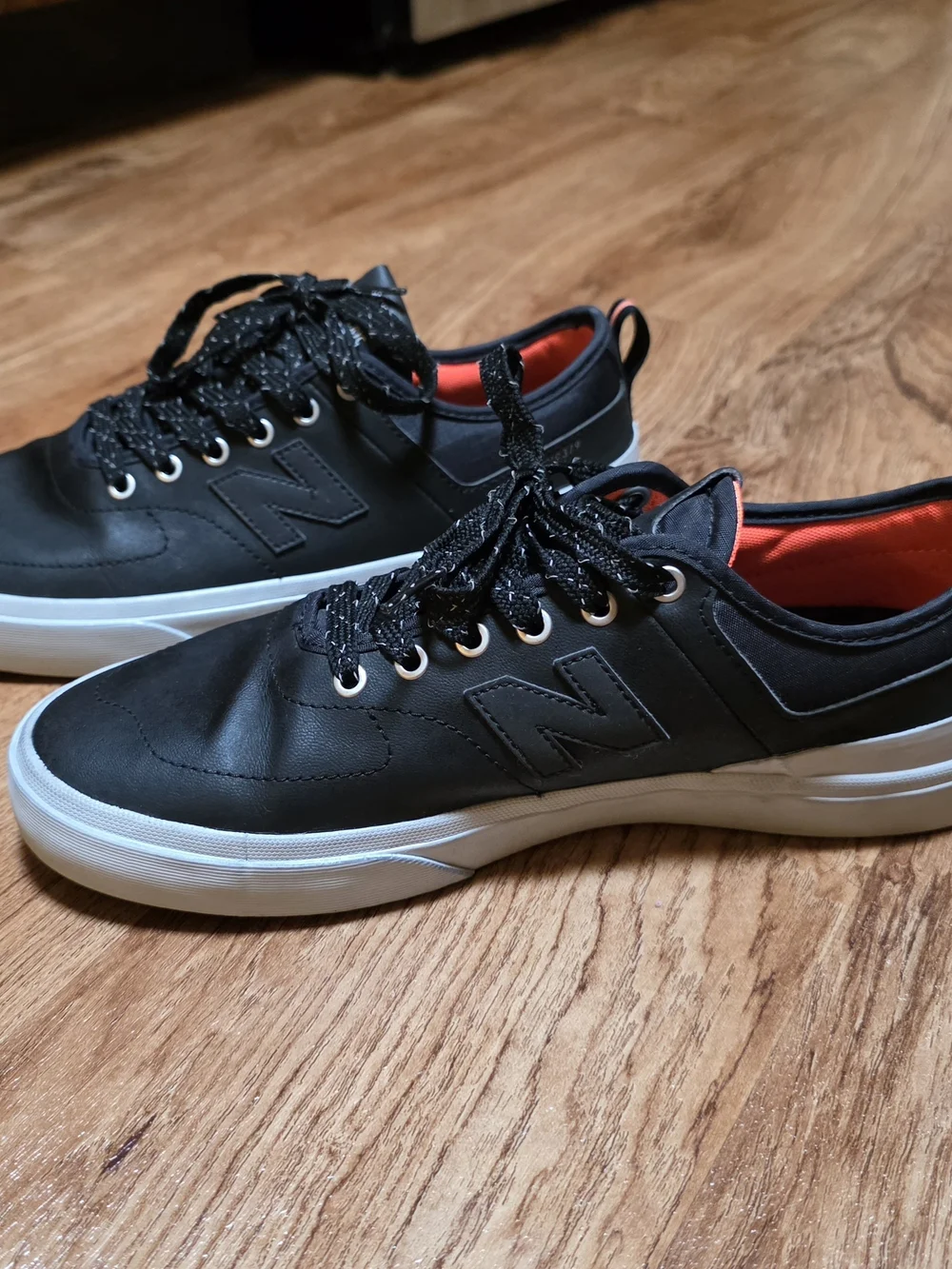 Men's New Balance 379 Absorb Black Skater Sneaker Shoes